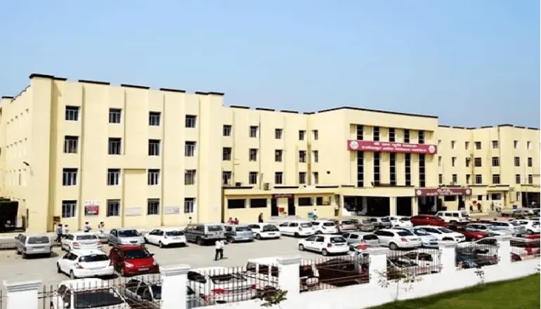 Shri Ram Murti Smarak Institute of Medical Sciences Banner